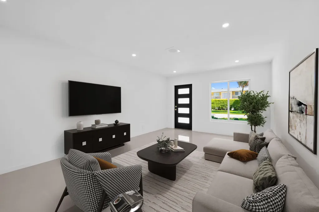 1750 NE 49th Street Fort Lauderdale FL 33334