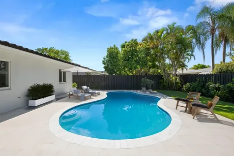 1750 NE 49th Street Fort Lauderdale FL 33334