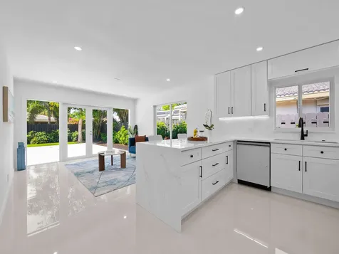 1750 NE 49th Street Fort Lauderdale FL 33334