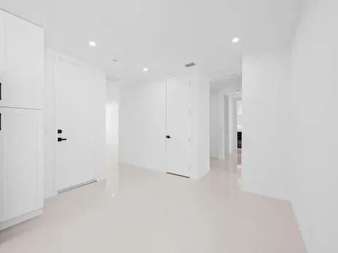 1750 NE 49th Street Fort Lauderdale FL 33334