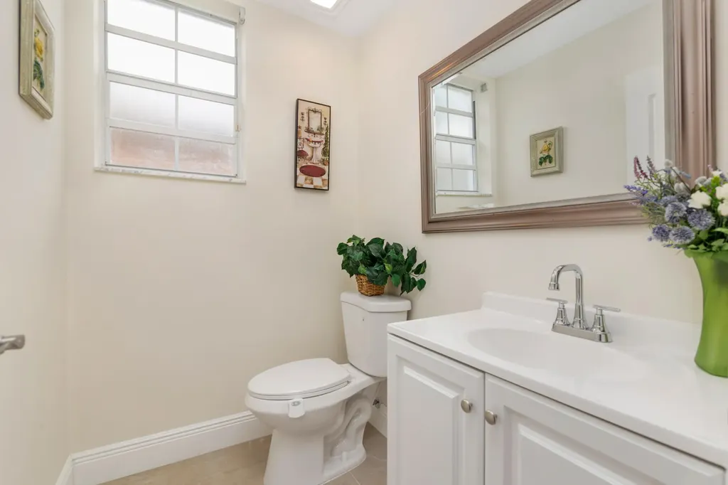 999 Lytham Court West Palm Beach FL 33411