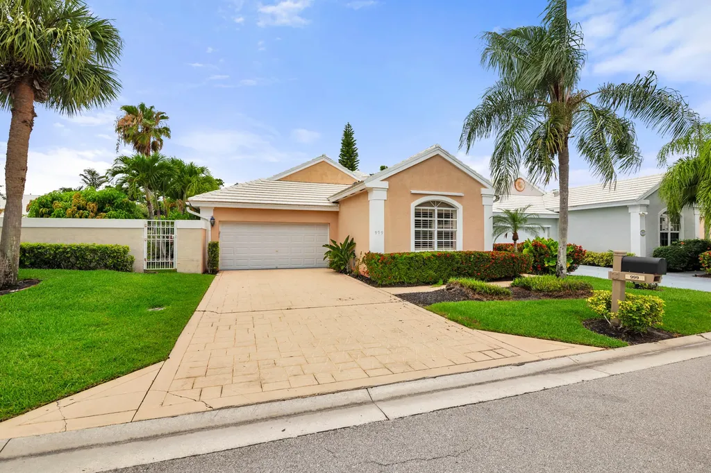 999 Lytham Court West Palm Beach FL 33411