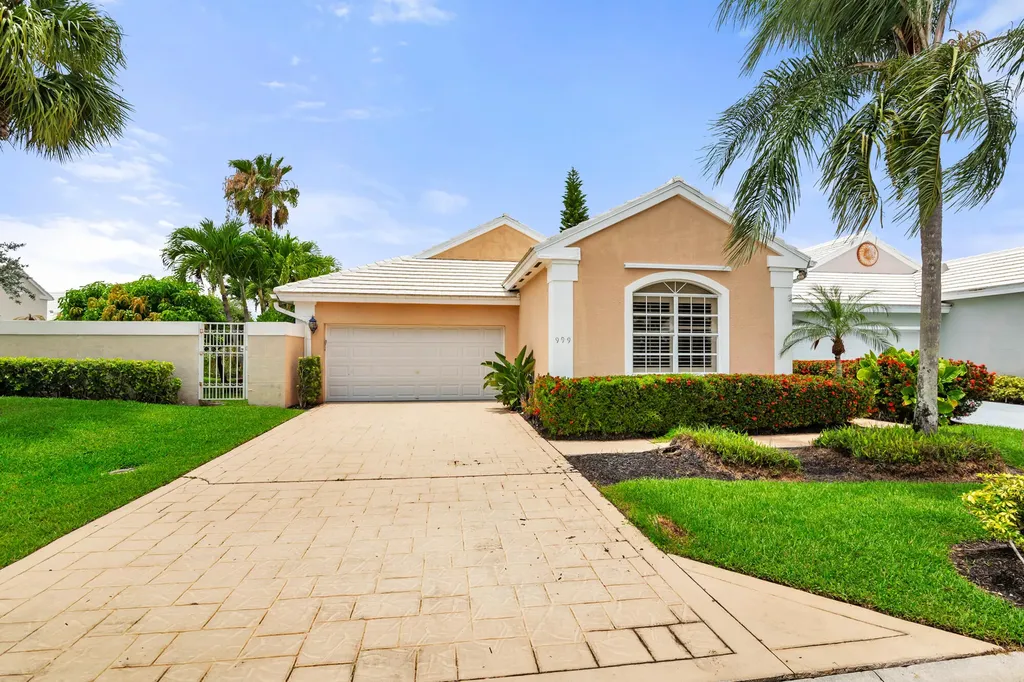 999 Lytham Court West Palm Beach FL 33411