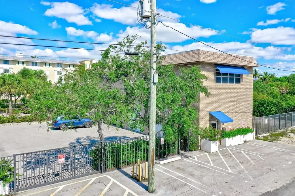 234 NE 4th Avenue Delray Beach FL