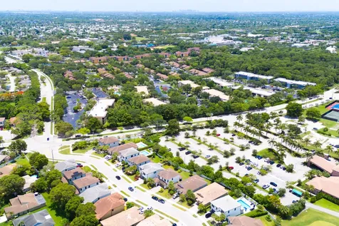 8028 NW 78th Street Tamarac FL 33321