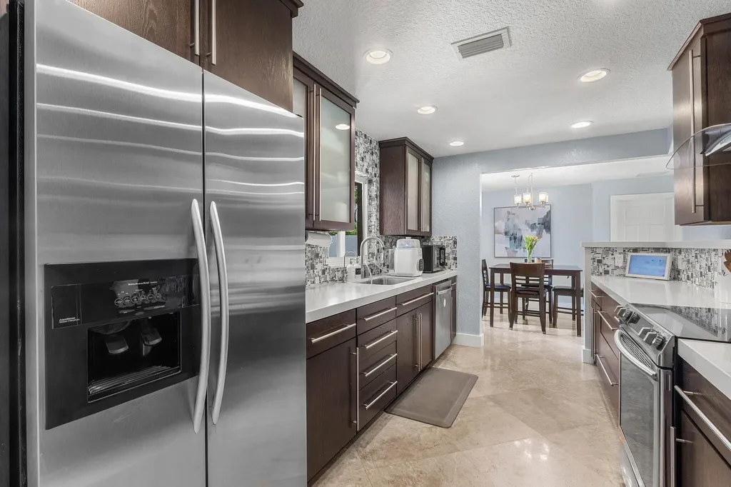 11832 Banyan Street Palm Beach Gardens FL 33410