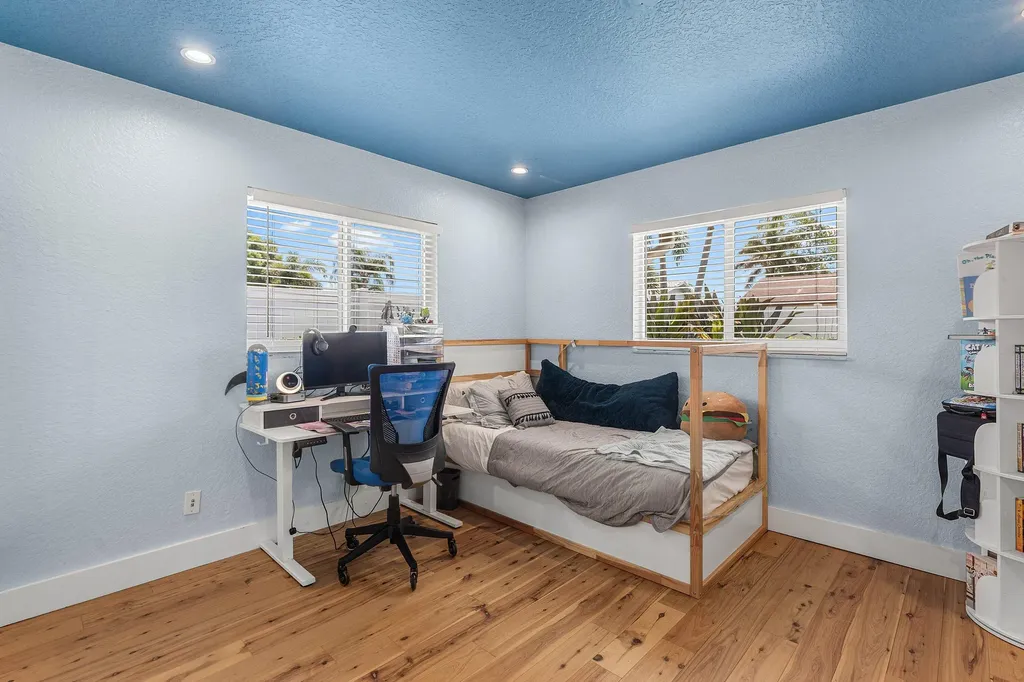 11832 Banyan Street Palm Beach Gardens FL 33410