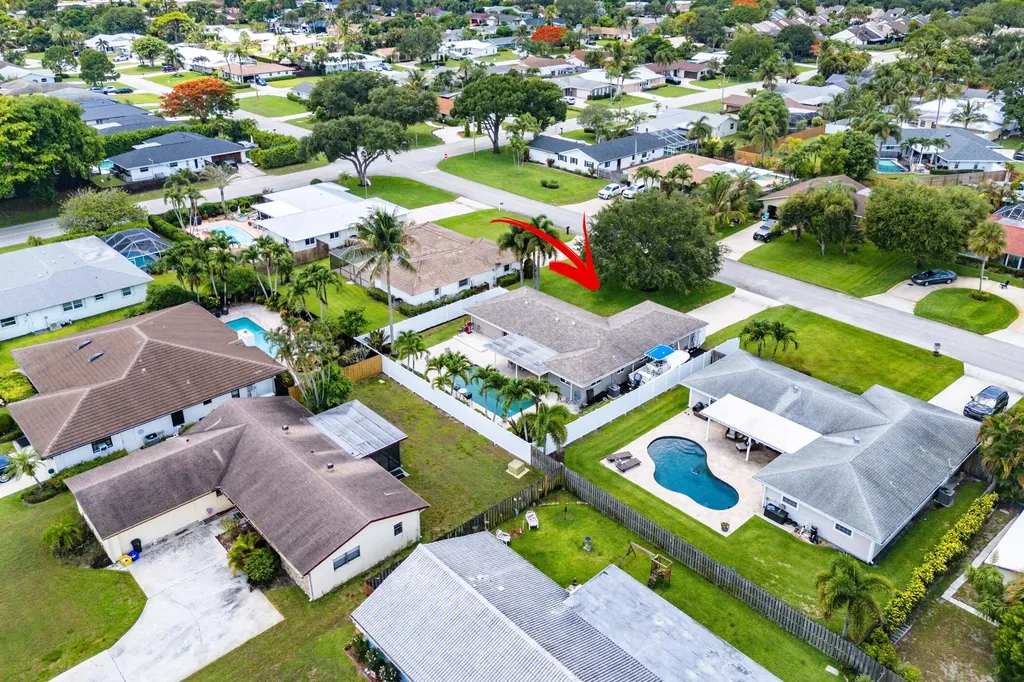 11832 Banyan Street Palm Beach Gardens FL 33410