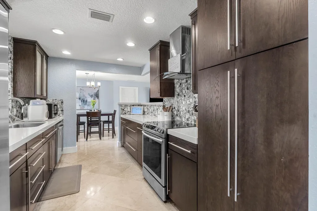 11832 Banyan Street Palm Beach Gardens FL 33410