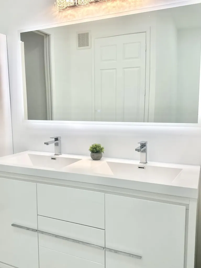 2883 Kinsington Circle Weston FL 33332