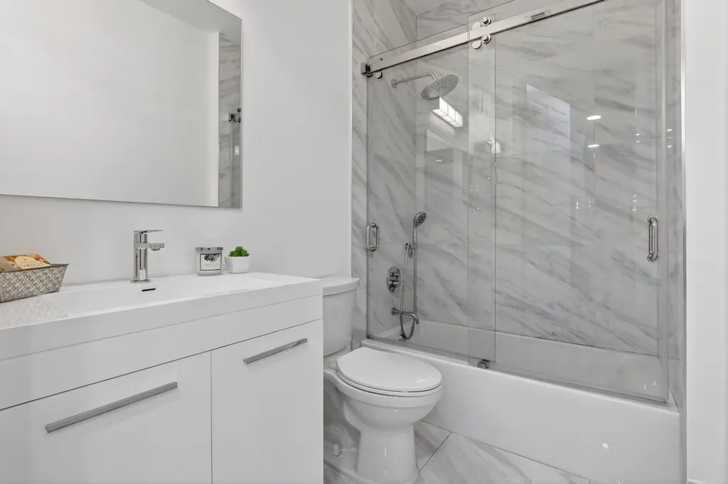 2883 Kinsington Circle Weston FL 33332