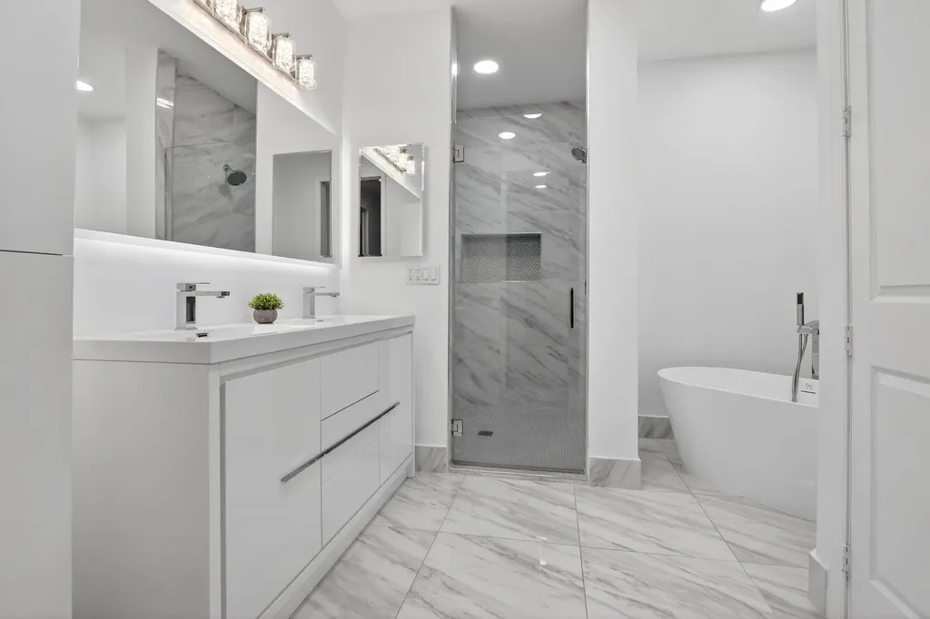 2883 Kinsington Circle Weston FL 33332
