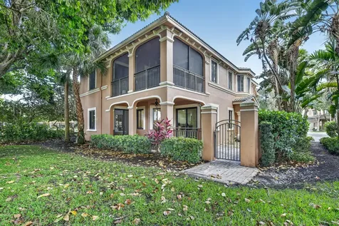 2883 Kinsington Circle Weston FL 33332