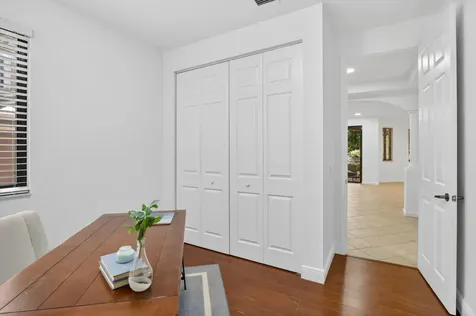 2883 Kinsington Circle Weston FL 33332