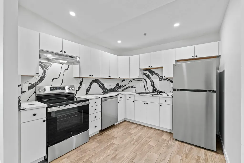 56 W 12th Street West Palm Beach FL 33404