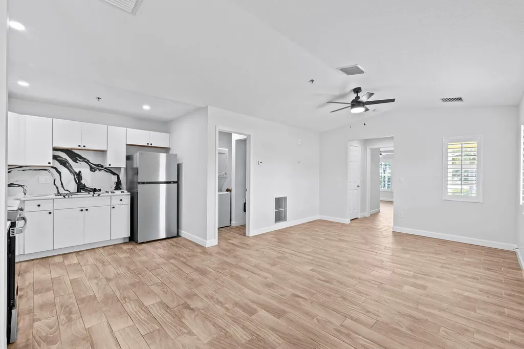 56 W 12th Street West Palm Beach FL 33404