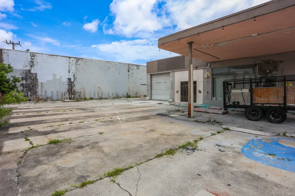 1620 S Dixie Highway Pompano Beach FL 33060