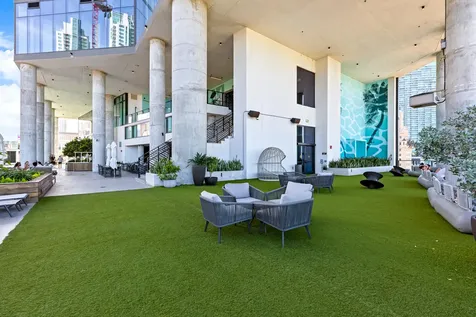 398 NE 5th Street Miami FL 33132
