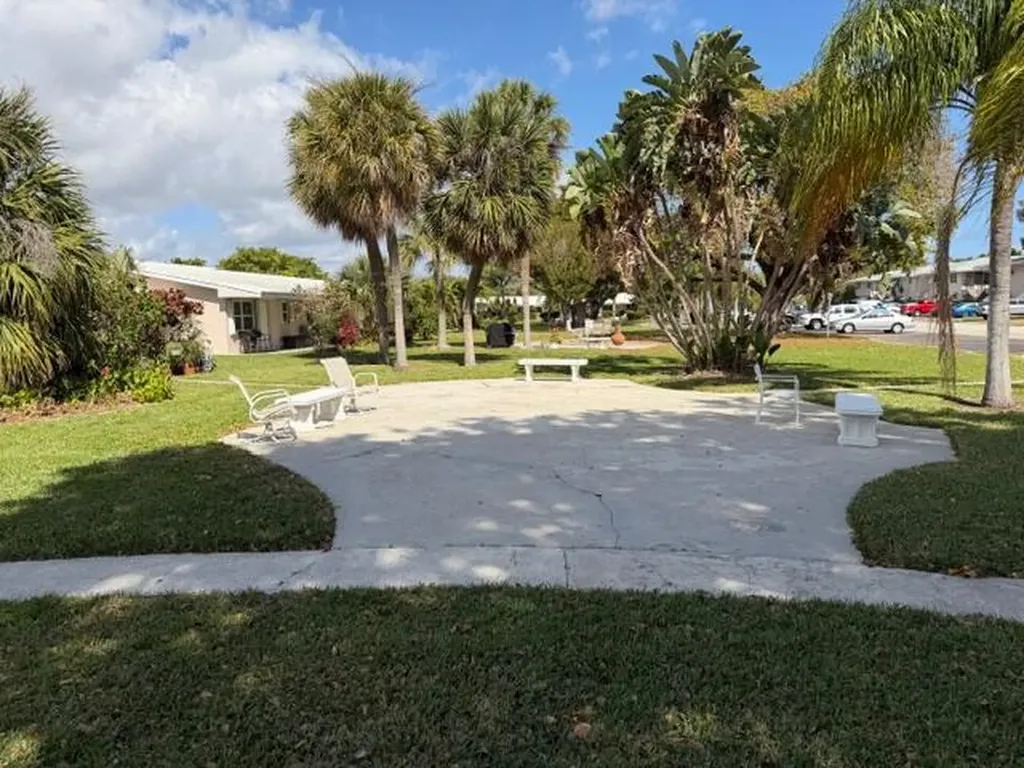 3801 NE 22nd Terrace Lighthouse Point FL 33064