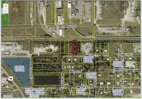 7TH NW 7th Court Okeechobee FL 34972