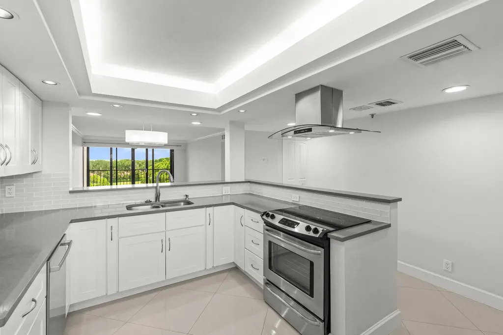 6562 Boca Del Mar Drive Boca Raton FL 33433