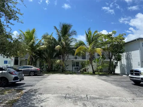 240 SW 8th Street Pompano Beach FL 33060