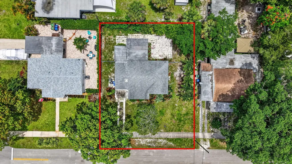 841 SW 18th Court Fort Lauderdale FL 33315