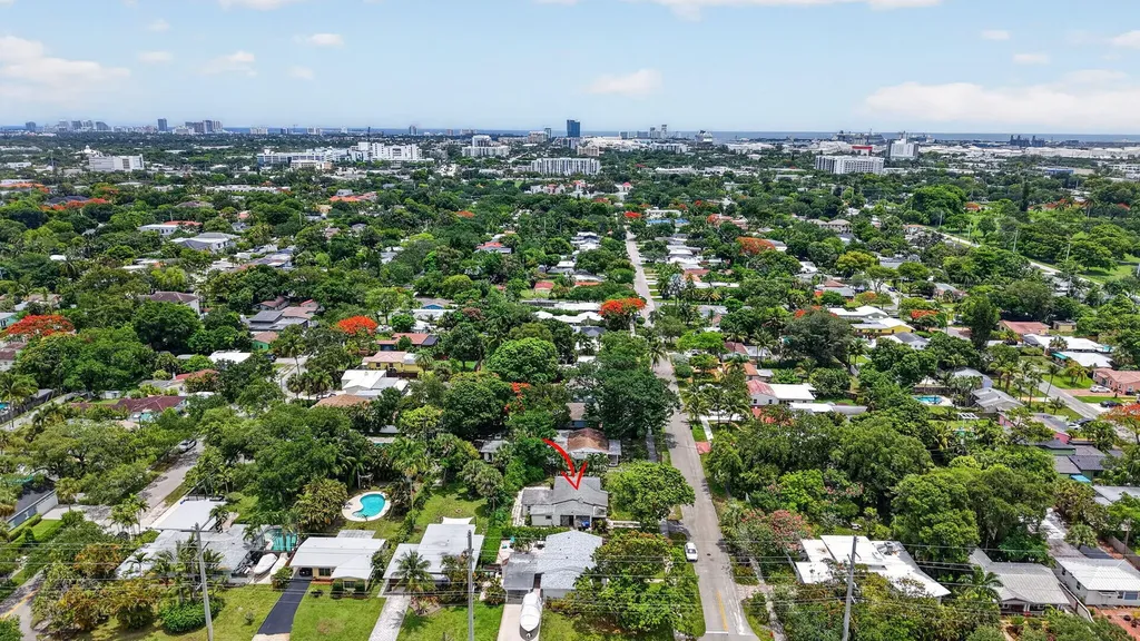 841 SW 18th Court Fort Lauderdale FL 33315