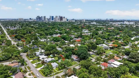 841 SW 18th Court Fort Lauderdale FL 33315