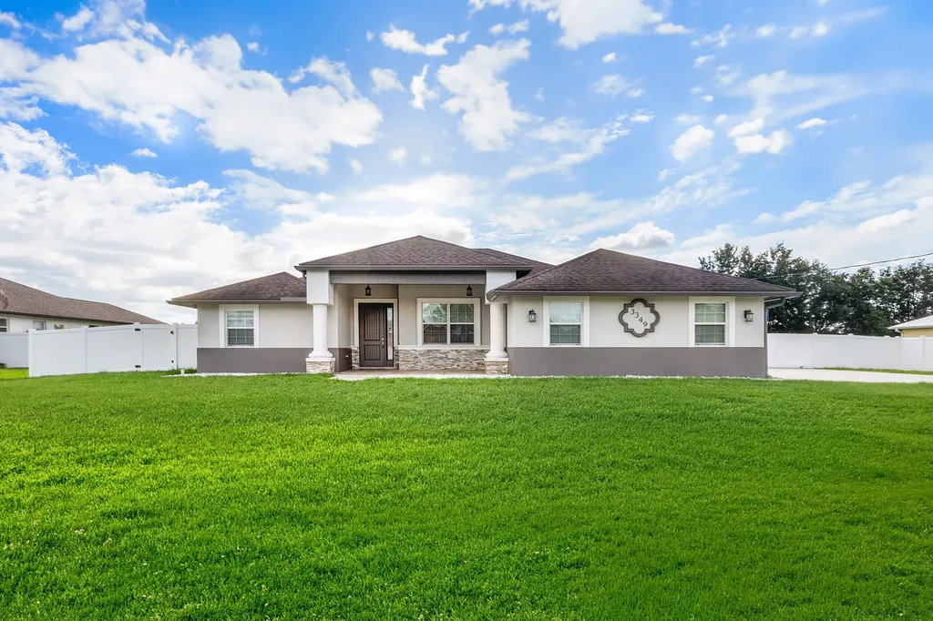 3349 SW Hill Street Port St Lucie FL 34953