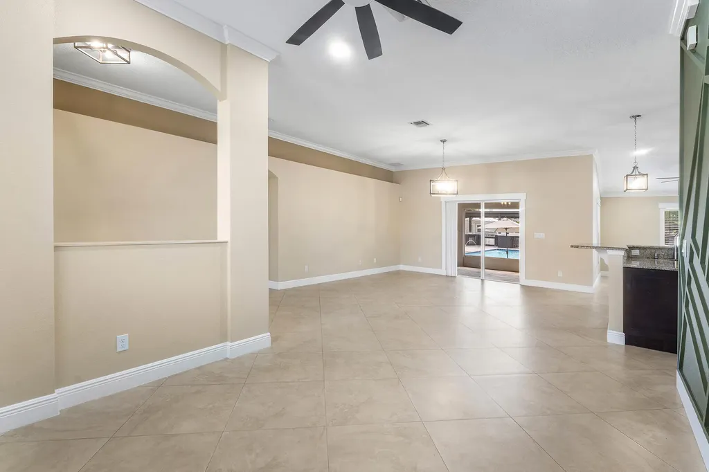 3349 SW Hill Street Port St Lucie FL 34953