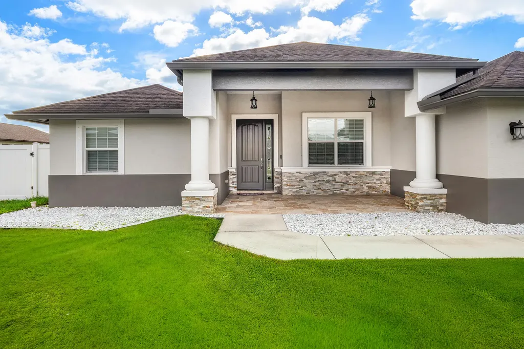 3349 SW Hill Street Port St Lucie FL 34953