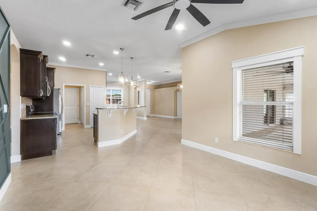 3349 SW Hill Street Port St Lucie FL 34953