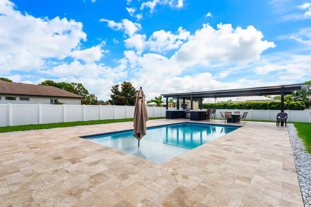 3349 SW Hill Street Port St Lucie FL 34953