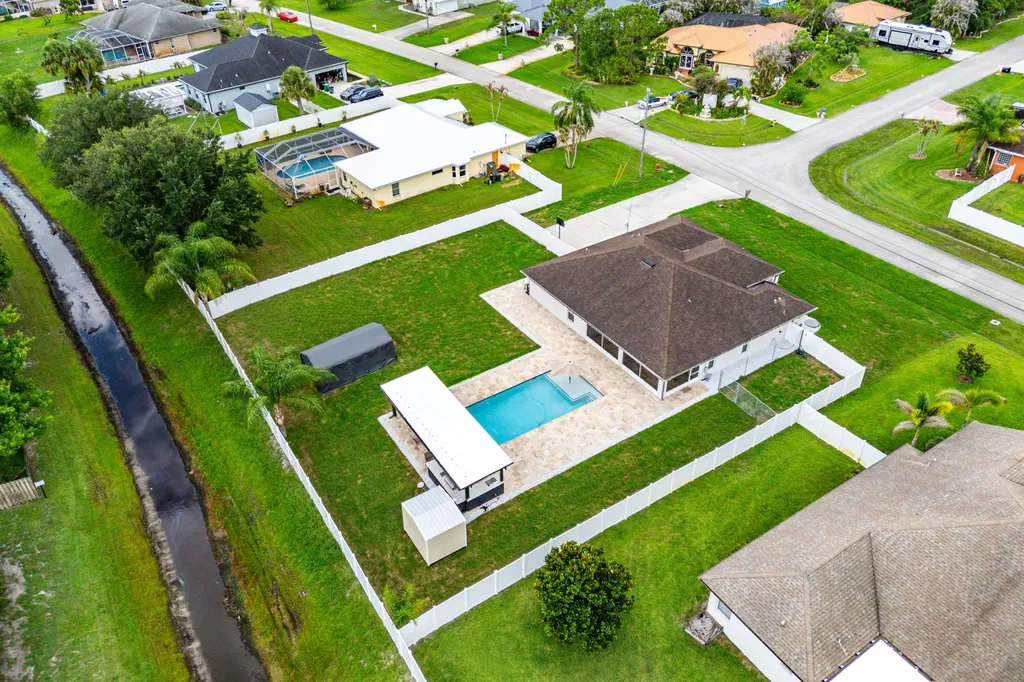 3349 SW Hill Street Port St Lucie FL 34953
