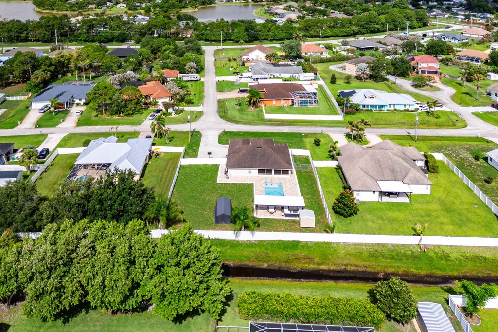 3349 SW Hill Street Port St Lucie FL 34953