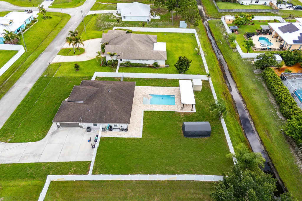 3349 SW Hill Street Port St Lucie FL 34953