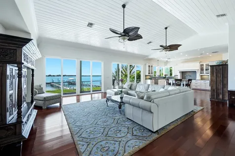 1651 Thumb Point Drive Fort Pierce FL 34949