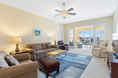 33 Harbour Isle Drive W Fort Pierce FL 34949