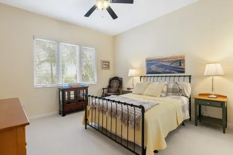 33 Harbour Isle Drive W Fort Pierce FL 34949