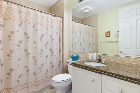 33 Harbour Isle Drive W Fort Pierce FL 34949