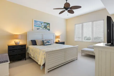 33 Harbour Isle Drive W Fort Pierce FL 34949