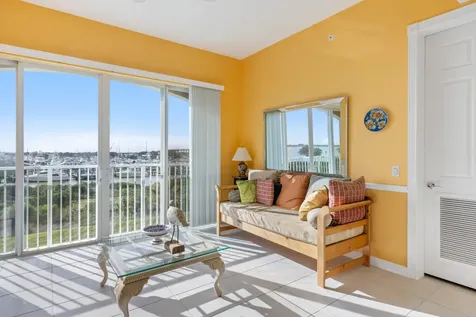 33 Harbour Isle Drive W Fort Pierce FL 34949