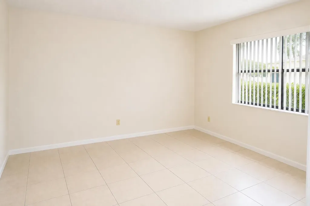 11000 NW Royal Palm Boulevard Coral Springs FL 33065
