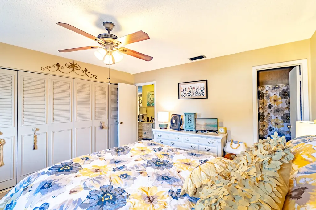 849 Salem Lane Lake Worth FL 33467