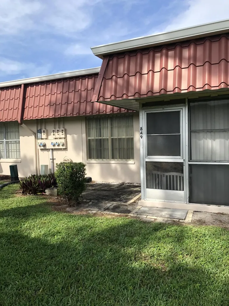 849 Salem Lane Lake Worth FL 33467