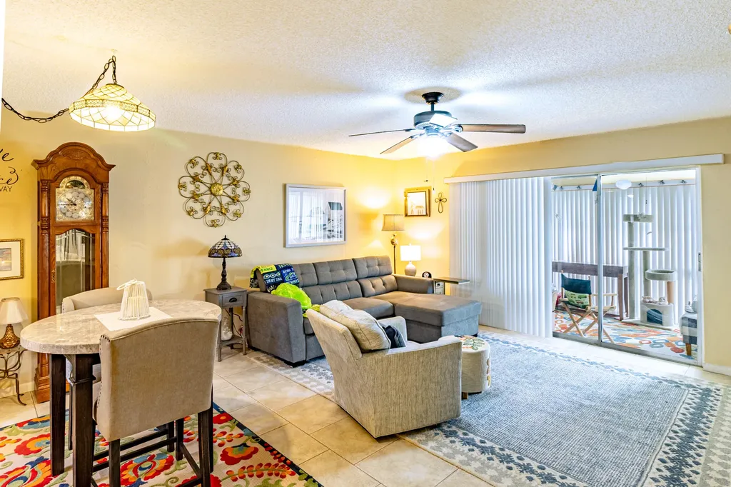 849 Salem Lane Lake Worth FL 33467