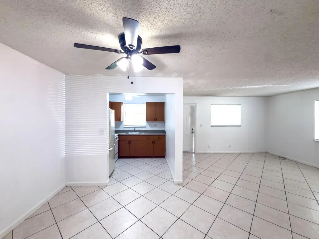 4109 Riverside Drive Coral Springs FL 33065