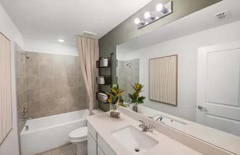 605 Oasis Lake Place Lehigh Acres FL 33936