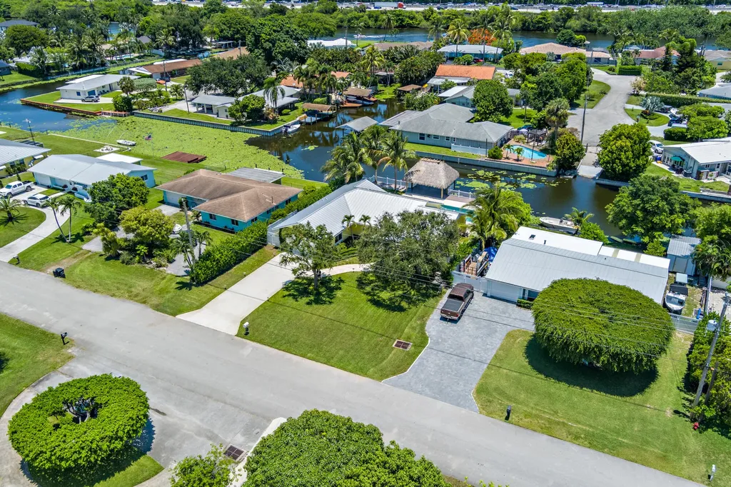1140 Lake Clarke Drive West Palm Beach FL 33406